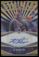 De'Aaron Fox 2023-24 Panini Phoenix #SS-FOX Stellar Signatures Gold #/10
