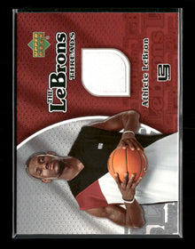 2006-07 UD Reserve The LeBrons Memorabilia LeBron James #LM3