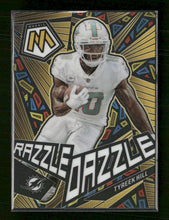 2023 Panini Mosaic Razzle Dazzle Tyreek Hill #RD-11