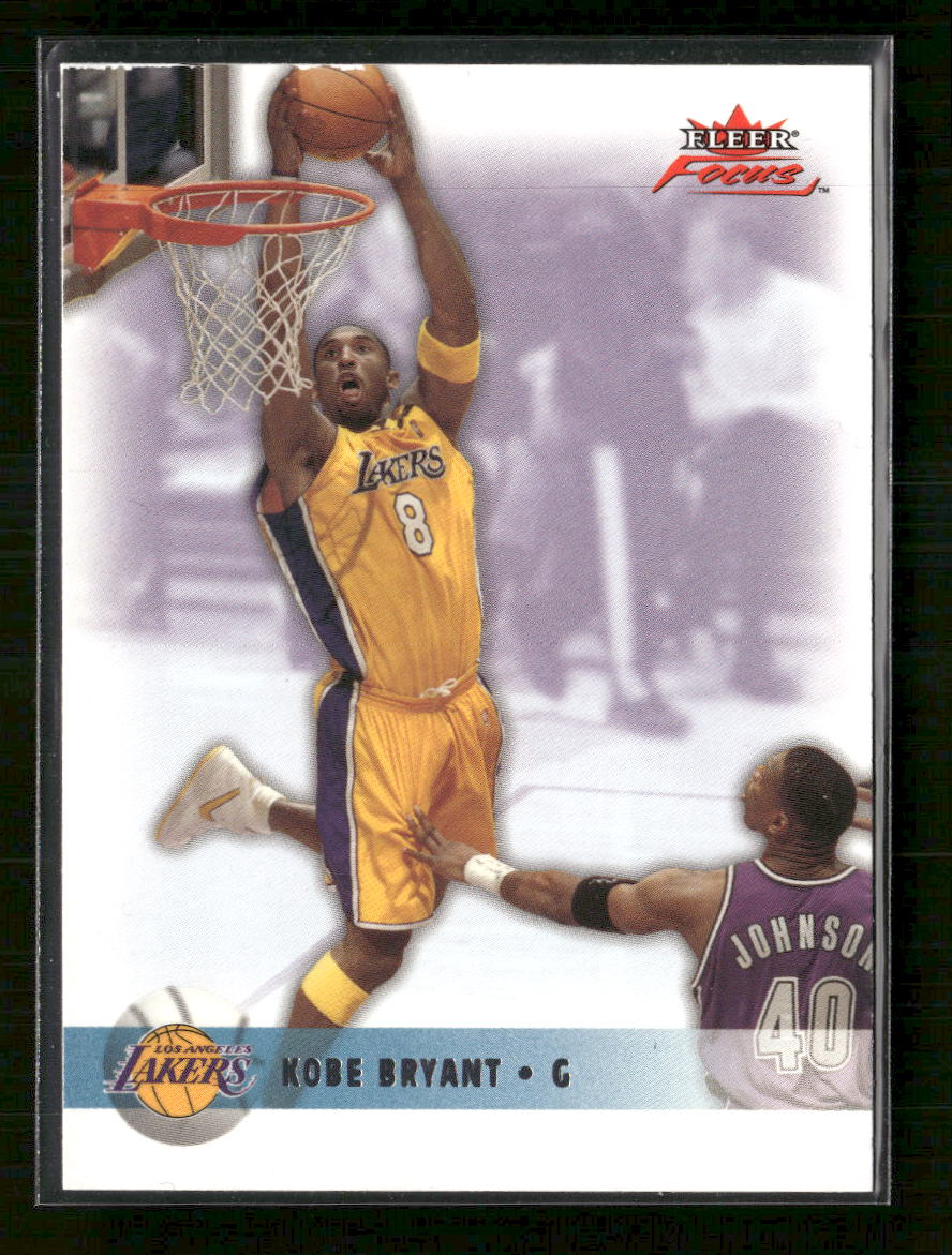 2003-04 Fleer Focus Kobe Bryant #22
