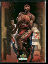 2004 Upper Deck Collectibles LeBron James Freshman Season LeBron James #16