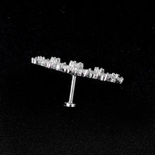 16G 1/4 Clear CZ Gem Floral Internally Threaded Labret
