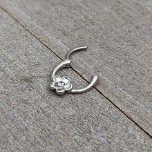 16G 5/16 Clear Gem Sweetheart Flower Cartilage Clicker