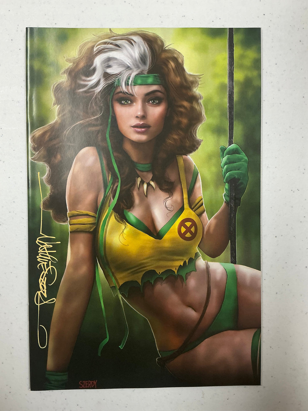 [Signed by Nathan Szerdy] ROGUE & GAMBIT #4 UNKNOWN COMICS NATHAN SZERDY EXCLUSIVE VIRGIN VAR [IN STOCK]