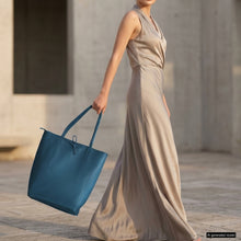 Italian Full-Grain Leather Tote Bag 201718